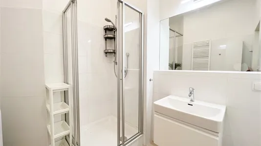 Rooms in Vienna Favoriten - photo 10