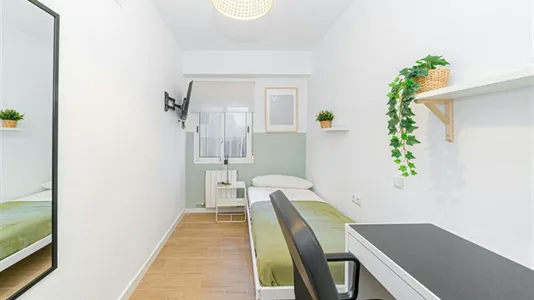 Rooms in Alicante/Alacant - photo 1