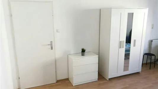 Rooms in Vienna Favoriten - photo 5