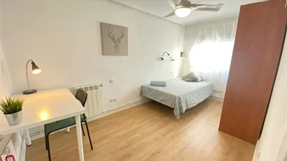 Room for rent in Madrid Puente de Vallecas, Madrid Room for rent in Madrid Puente de Vallecas, Madrid