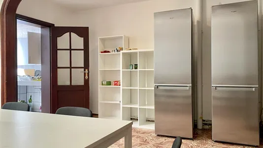 Rooms in Brussels Schaarbeek - photo 9