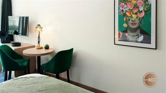 Apartments in Zürich Distrikt 8 - photo 6