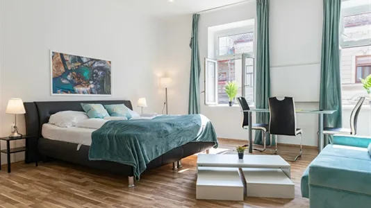 Apartments in Wien Rudolfsheim-Fünfhaus - photo 1