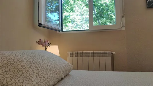 Rooms in Madrid Puente de Vallecas - photo 9