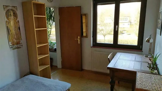 Rooms in Frankfurt Mitte-West - photo 1