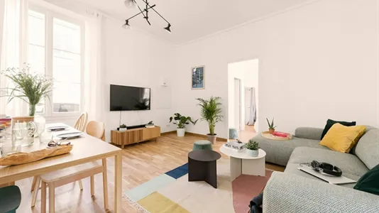 Rooms in Fontainebleau - photo 1