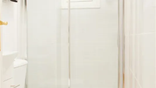 Rooms in Madrid Moncloa-Aravaca - photo 8