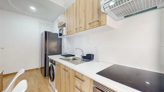 Rooms in Valencia Extramurs - photo 6