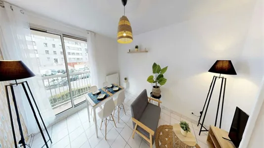 Rooms in Lyon - photo 4