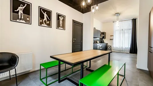 Rooms in Brussels Sint-Gillis - photo 5