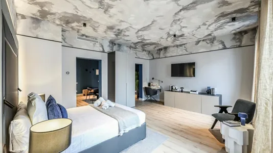 Apartments in Madrid Centro - photo 3