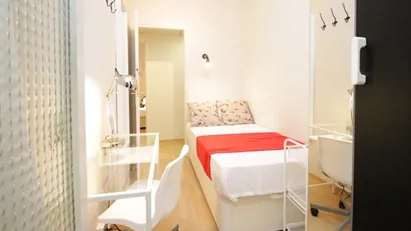 Room for rent in Barcelona Sants-Montjuïc, Barcelona