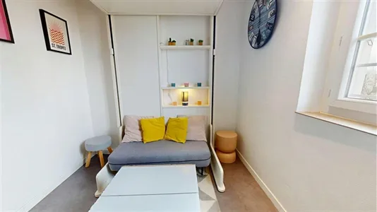 Apartments in Rennes - photo 7