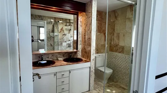 Rooms in Madrid Moncloa-Aravaca - photo 6