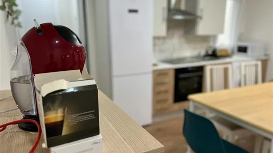 Rooms in Zaragoza - photo 4