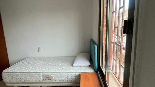 Rooms in Córdoba - photo 2