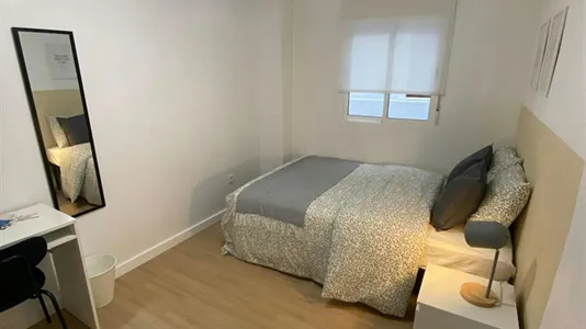 Rooms in Burjassot - photo 2