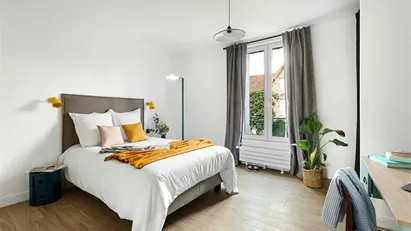 Room for rent in Palaiseau, Île-de-France