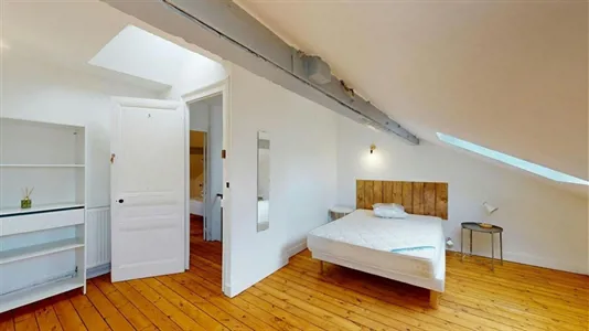 Rooms in Angoulême - photo 1