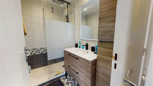 Rooms in Lyon - photo 9