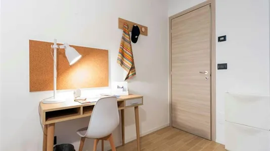 Rooms in Turin - photo 3