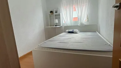 Room for rent in La Torre, Comunidad Valenciana