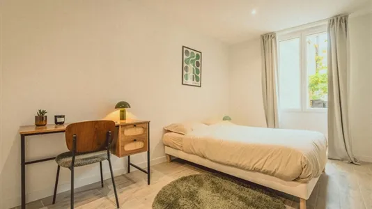 Rooms in Bobigny - photo 2