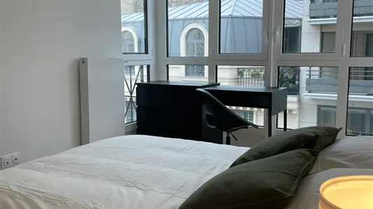 Rooms in Nanterre - photo 3