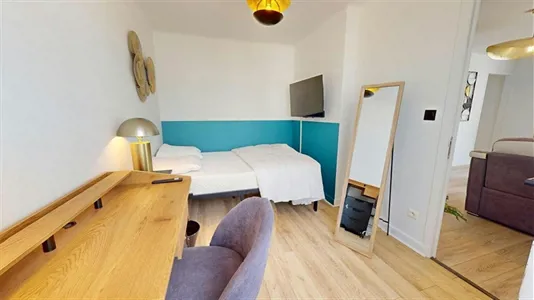 Rooms in Lyon - photo 2