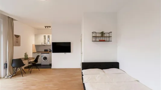 Apartments in Berlin Tempelhof-Schöneberg - photo 4