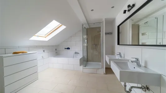 Rooms in Offenbach am Main - photo 2