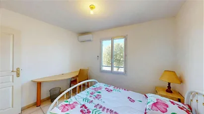 Room for rent in Toulon, Provence-Alpes-Côte d'Azur