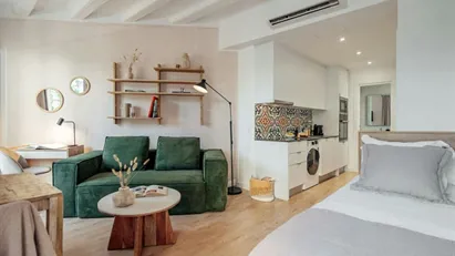 Apartment for rent in Barcelona Ciutat Vella, Barcelona