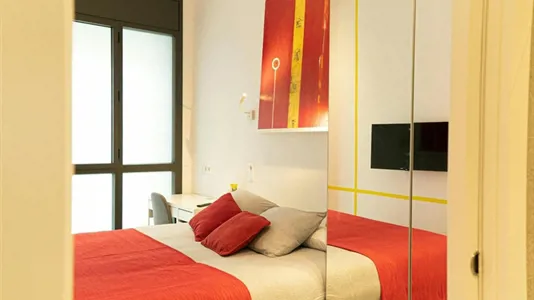 Rooms in L'Hospitalet de Llobregat - photo 2