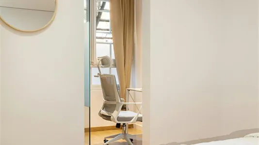 Rooms in Barcelona Eixample - photo 6