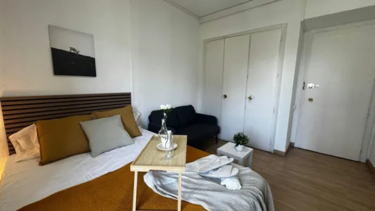Rooms in Madrid Centro - photo 2