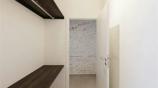 Rooms in Alfara del Patriarca - photo 3