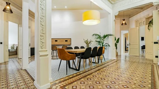 Rooms in Barcelona Eixample - photo 6