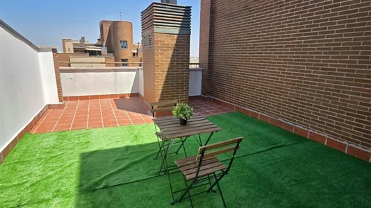 Rooms in Parla - photo 8