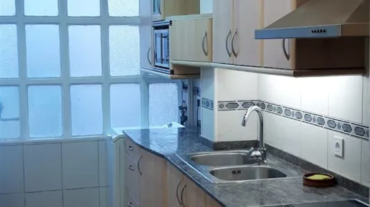 Rooms in Barcelona Sant Martí - photo 10