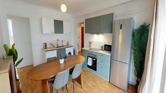 Rooms in Paris 17ème arrondissement - photo 8