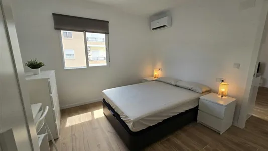 Apartments in Alfafar - photo 9