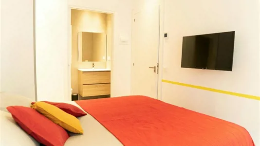 Rooms in L'Hospitalet de Llobregat - photo 3