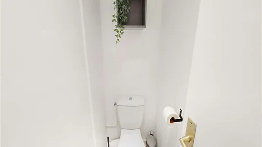 Rooms in Paris 15ème arrondissement - photo 6