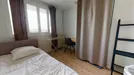 Room for rent, Lyon, Auvergne-Rhône-Alpes, &lt;span class=&quot;blurred street&quot; onclick=&quot;ProcessAdRequest(11156096)&quot;&gt;&lt;span class=&quot;hint&quot;&gt;See streetname&lt;/span&gt;[xxxxxxxxxxxxx]&lt;/span&gt;