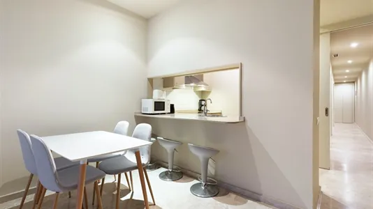 Apartments in Barcelona Ciutat Vella - photo 5