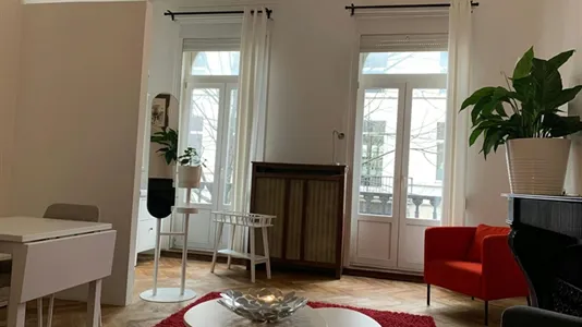 Rooms in Brussels Sint-Joost-ten-Node - photo 1