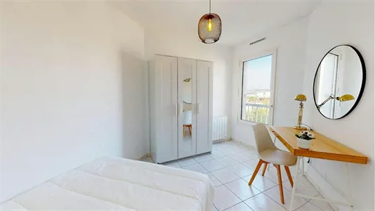 Rooms in Lyon - photo 1