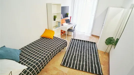 Rooms in Milano Zona 1 - Centro storico - photo 2