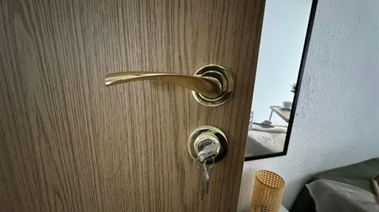 Rooms in Leganés - photo 8